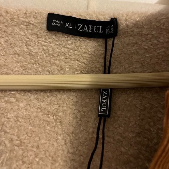 Zaful Corduroy Jacket - Picture 2 of 4